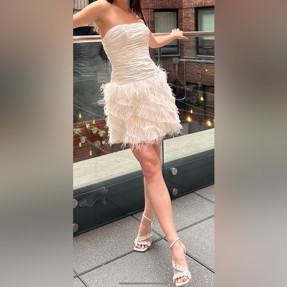 David’s Bridal dress Size 6, unaltered